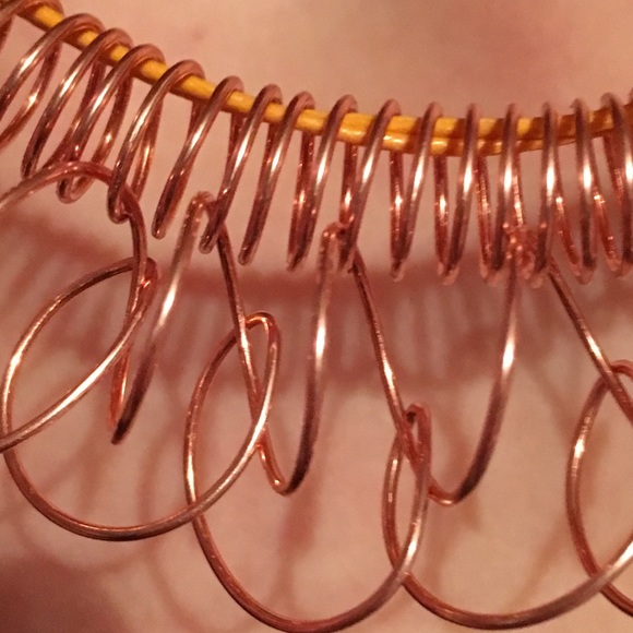 Classy/Edgy - Picture 3 of 7